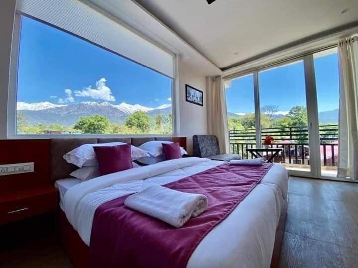 Hotel Sagar Residency - Best Mountain View Hotel In Palampur Bagian luar foto